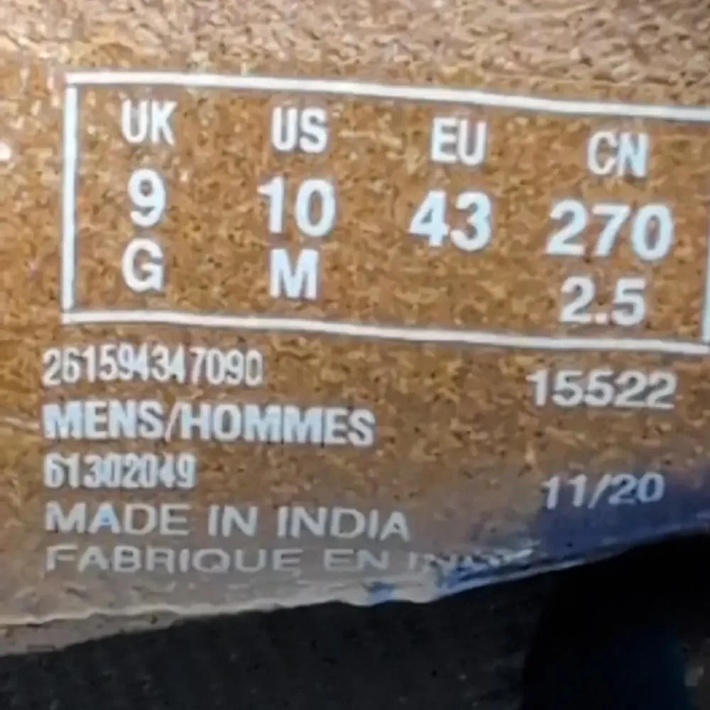 Clarks pre owned